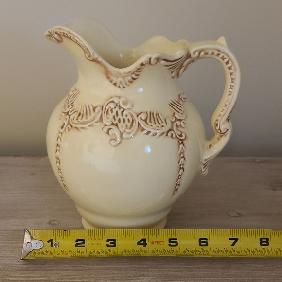 🔥Vintage Arnels 1975 Ceramic Pitcher - Picture 11 of 12